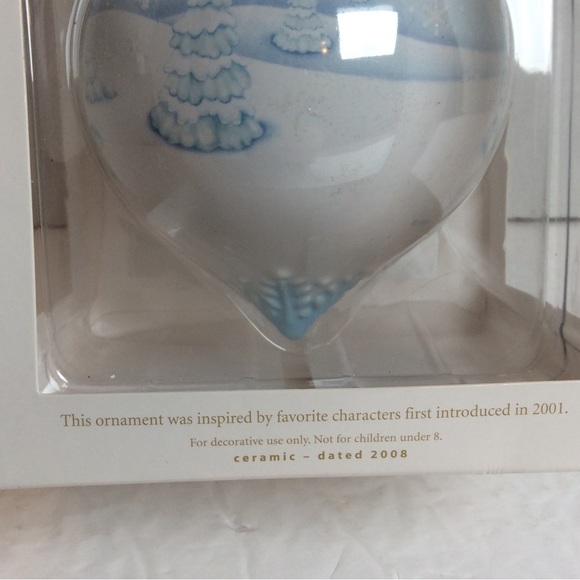 Hallmark Keepsake Ornament Having A Snow Ball Ceramic Tear Drop Penguins 2008 - Picture 9 of 12